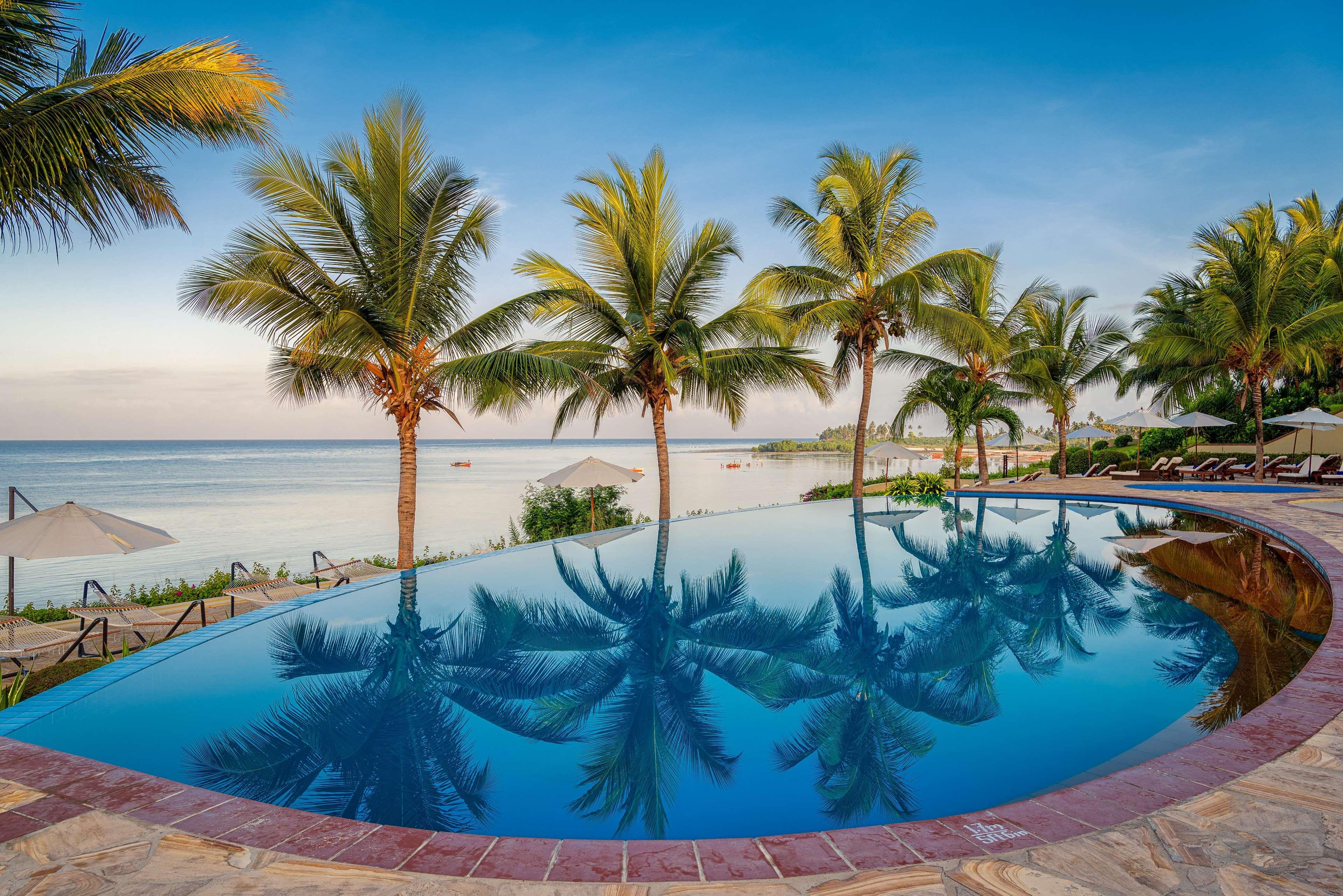 Sea Cliff Resort & Spa Zanzibar Exteriör bild