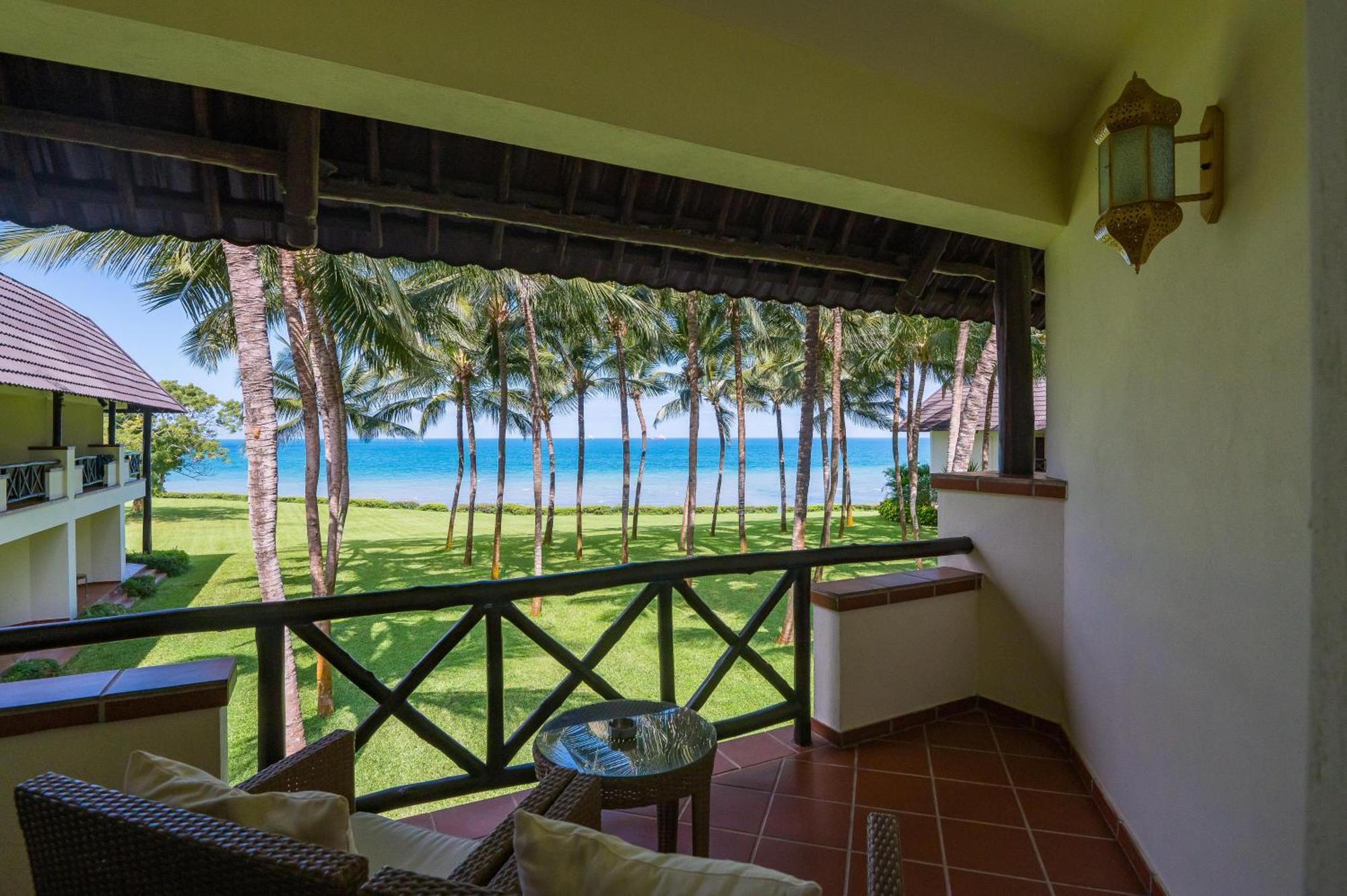 Sea Cliff Resort & Spa Zanzibar Exteriör bild